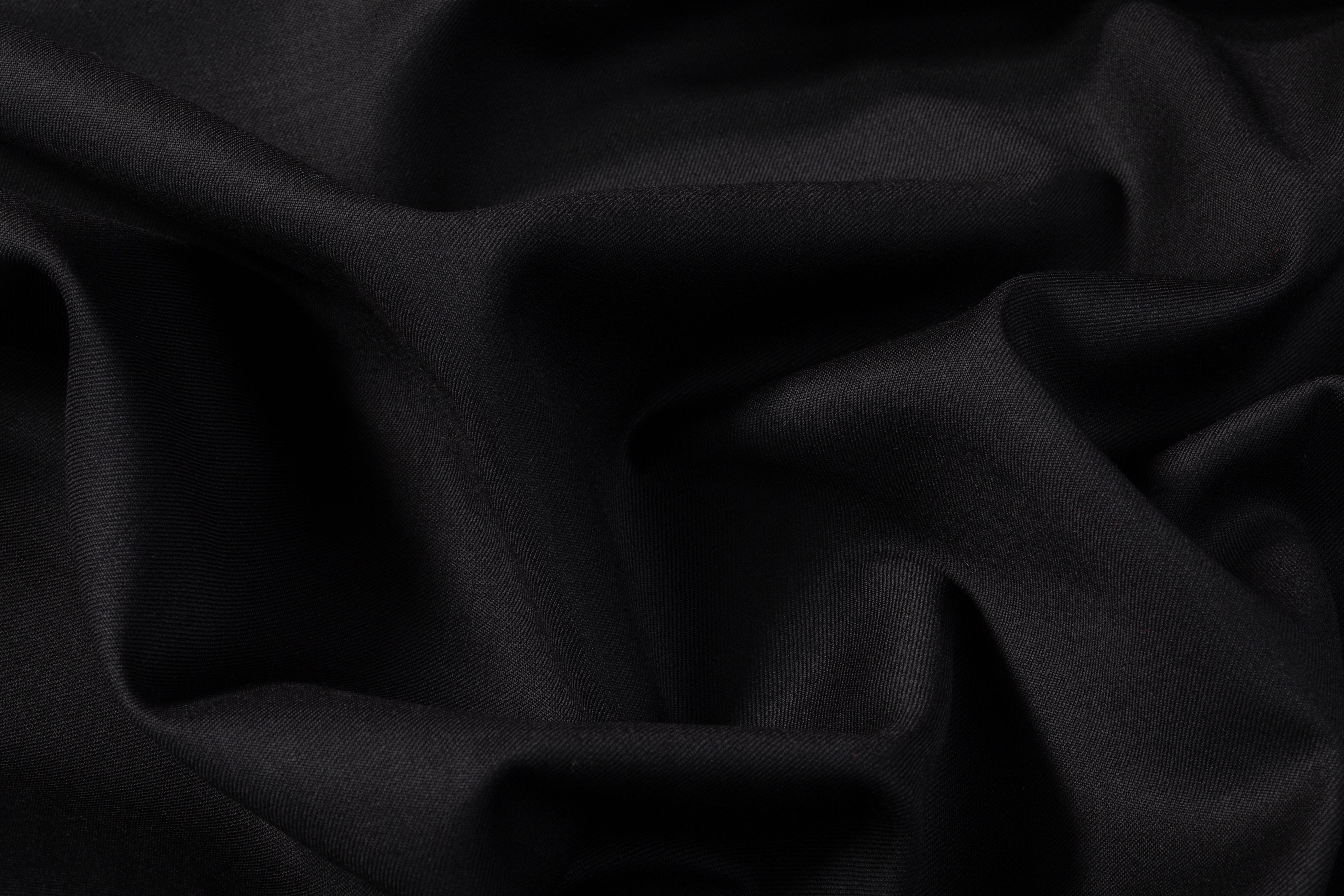 Super 130s Italian Wool Suiting - Black