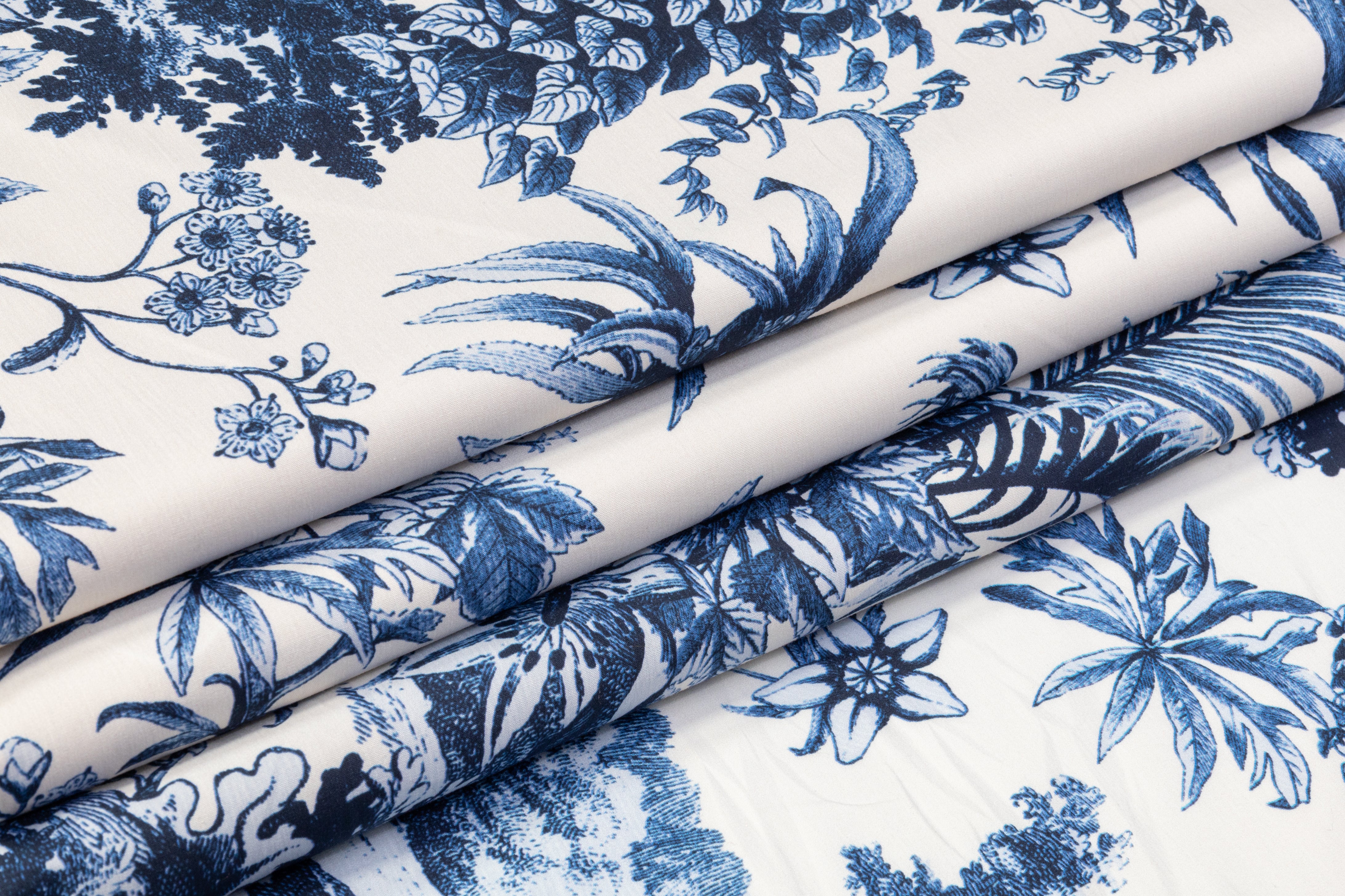 Jungle Printed Italian Cotton - Blue / White