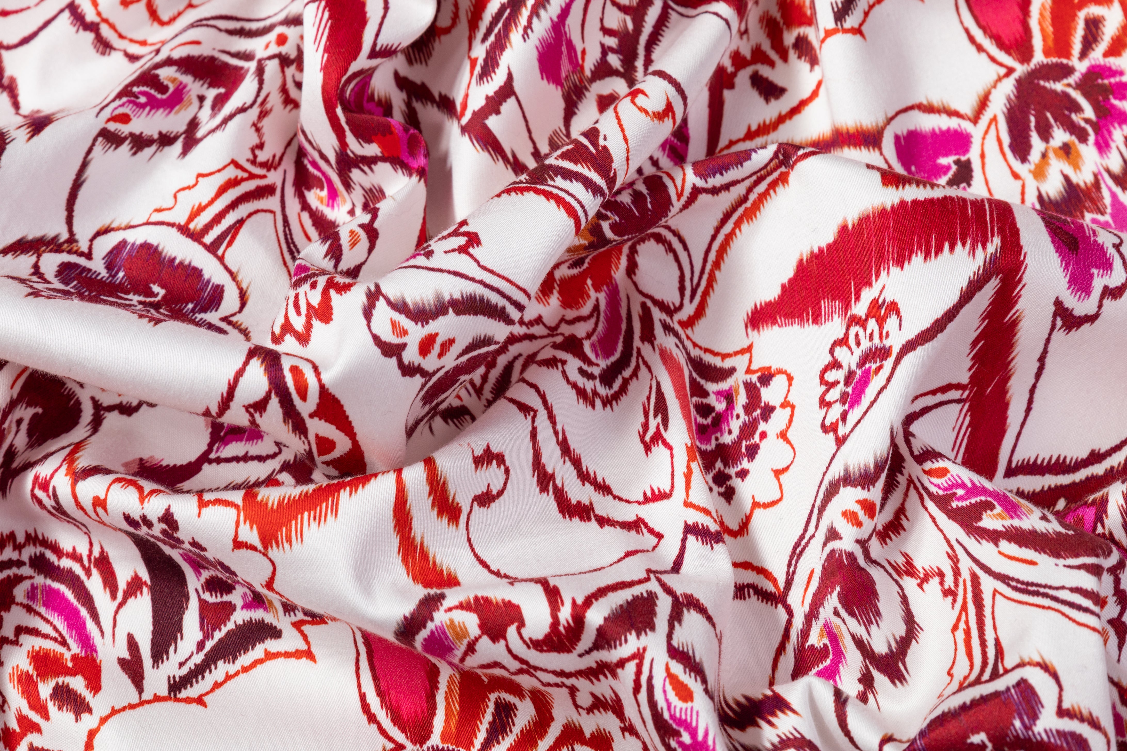 Floral Italian Cotton Sateen - White / Burgundy