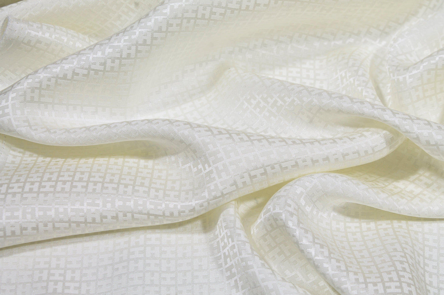 Lightweight Silk Jacquard - Ivory - Prime Fabrics