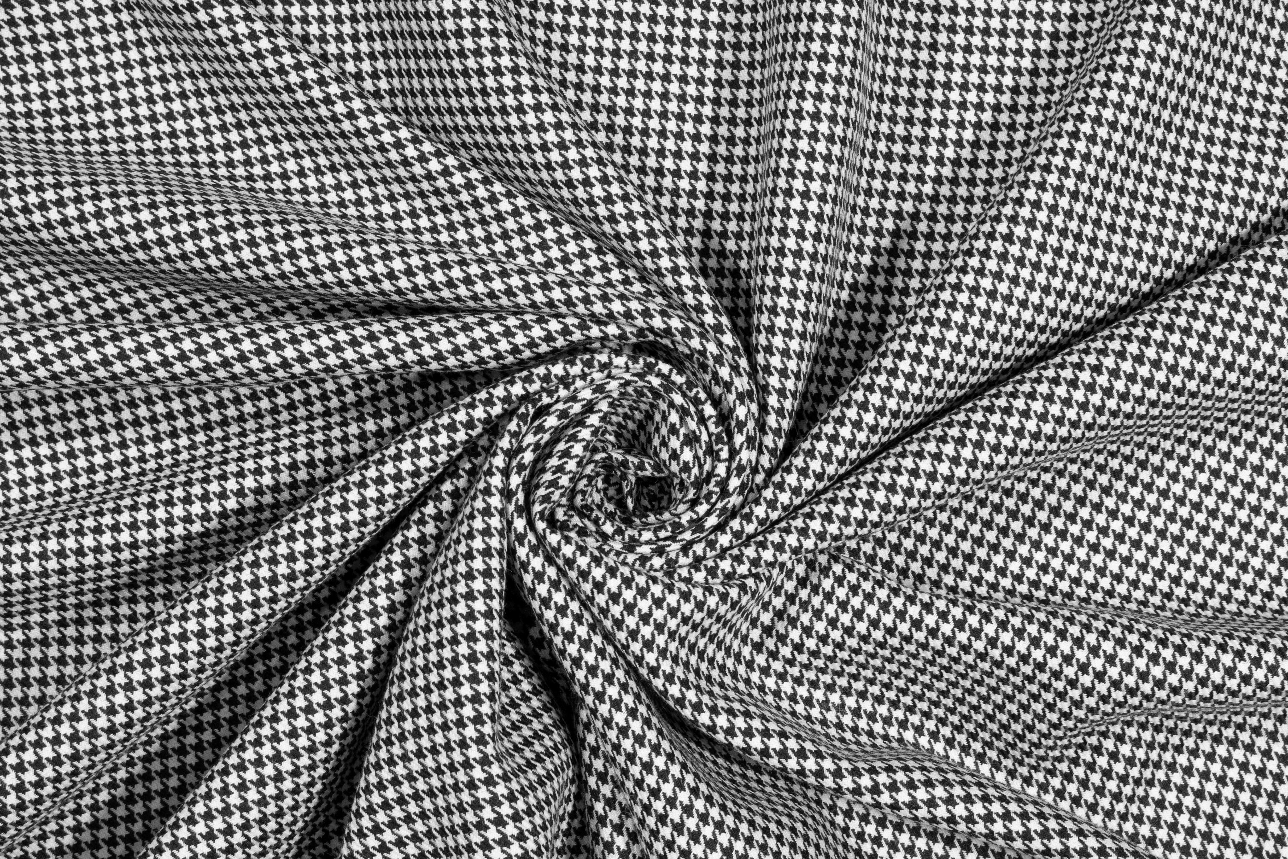 Off White and Black Houndstooth Italian Wool Suiting - Prime Fabrics