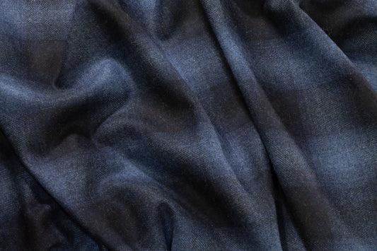 Two-Tone Navy Blue Plaid Italian Wool - Prime Fabrics