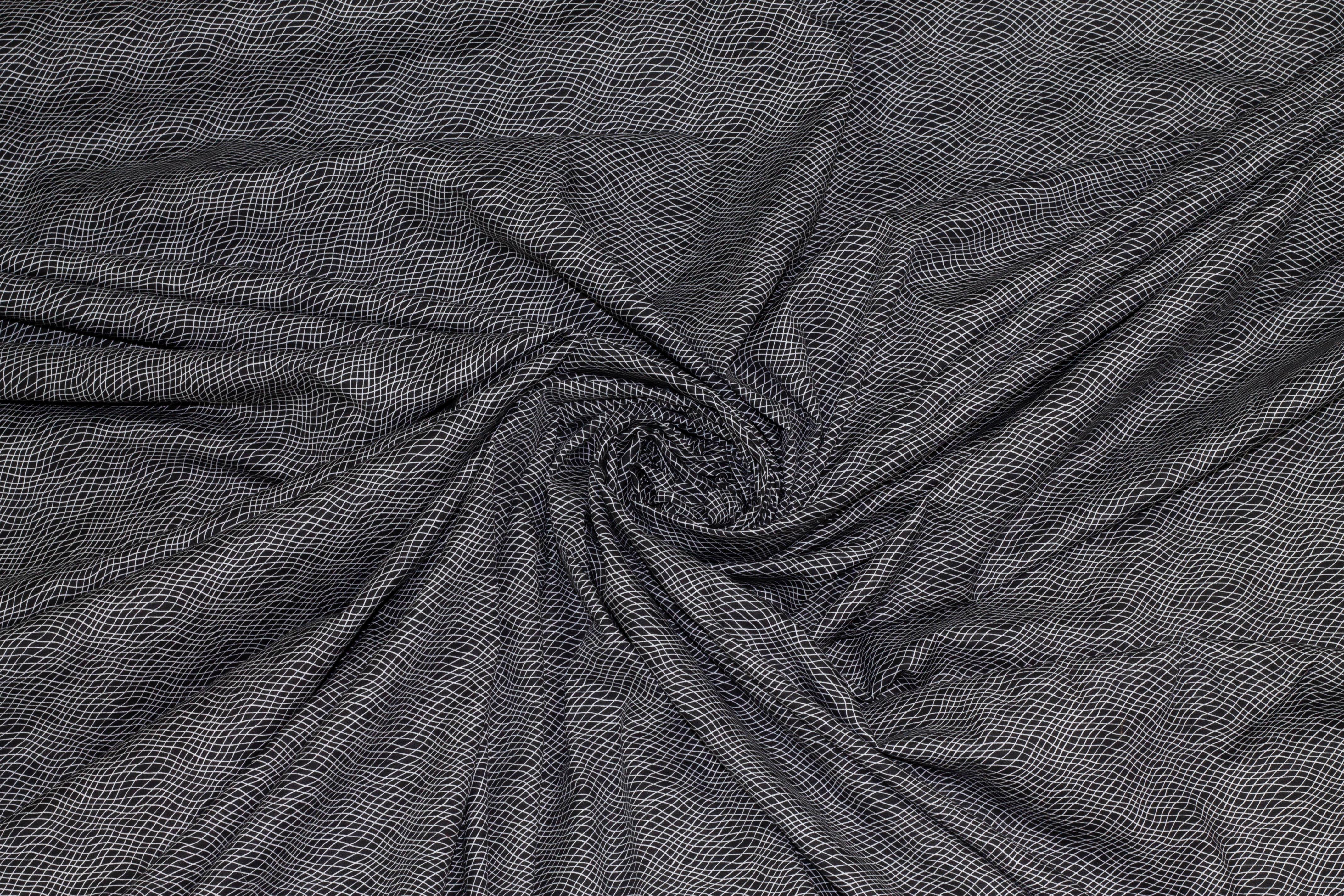 Black and White Wavy Italian Cotton - Prime Fabrics