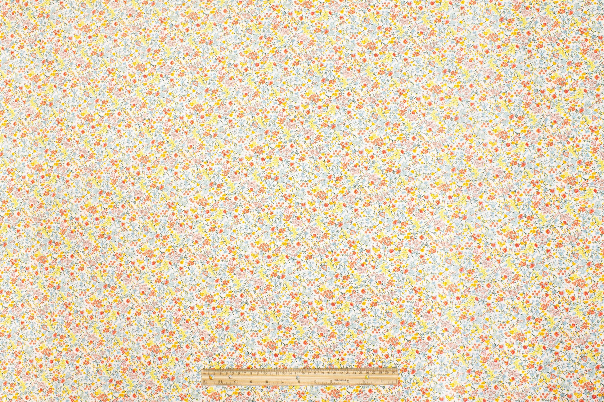 Ditsy Floral Cotton - Multicolor – Prime Fabrics