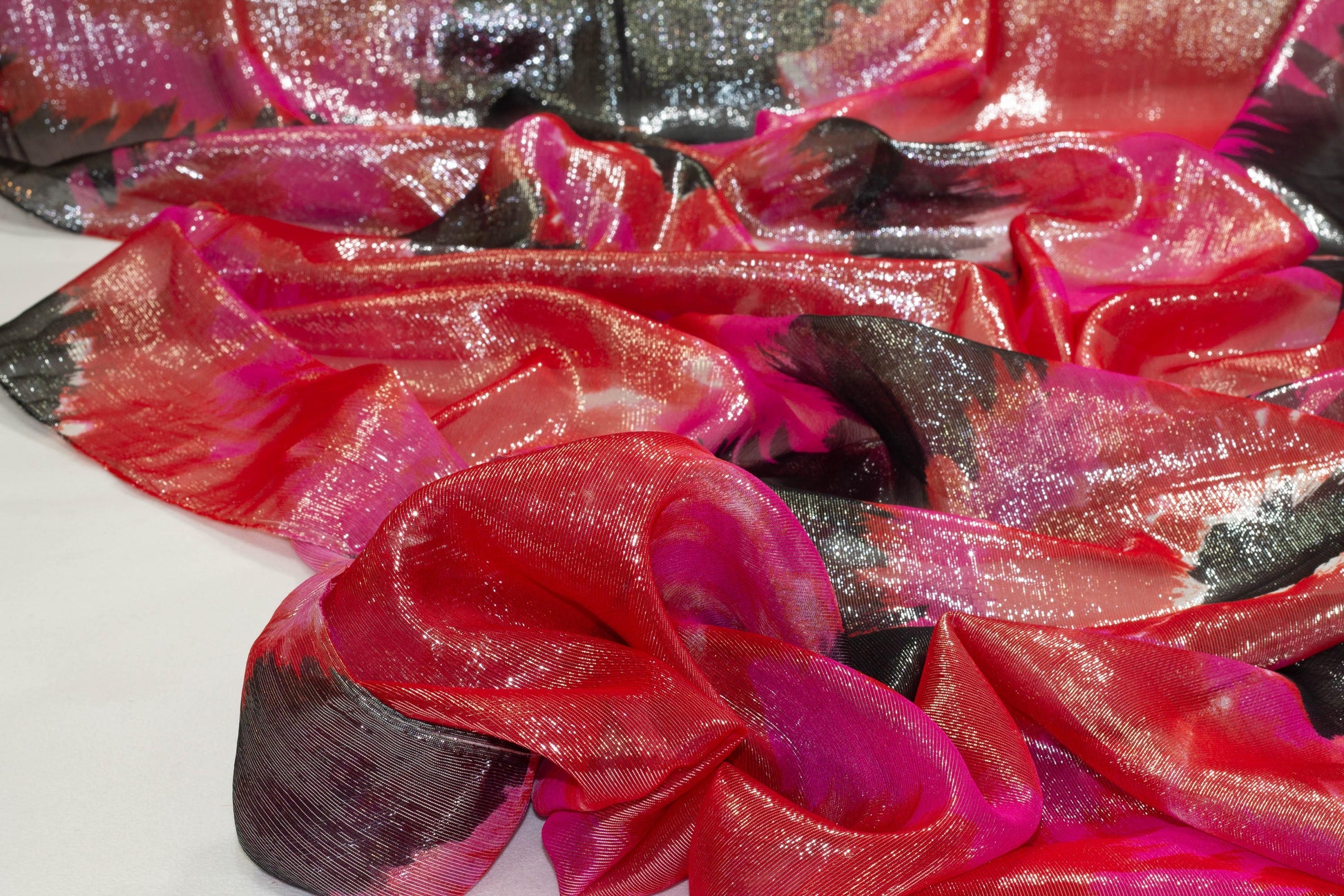 Pink and Black Metallic Silk Chiffon Lamé - Prime Fabrics