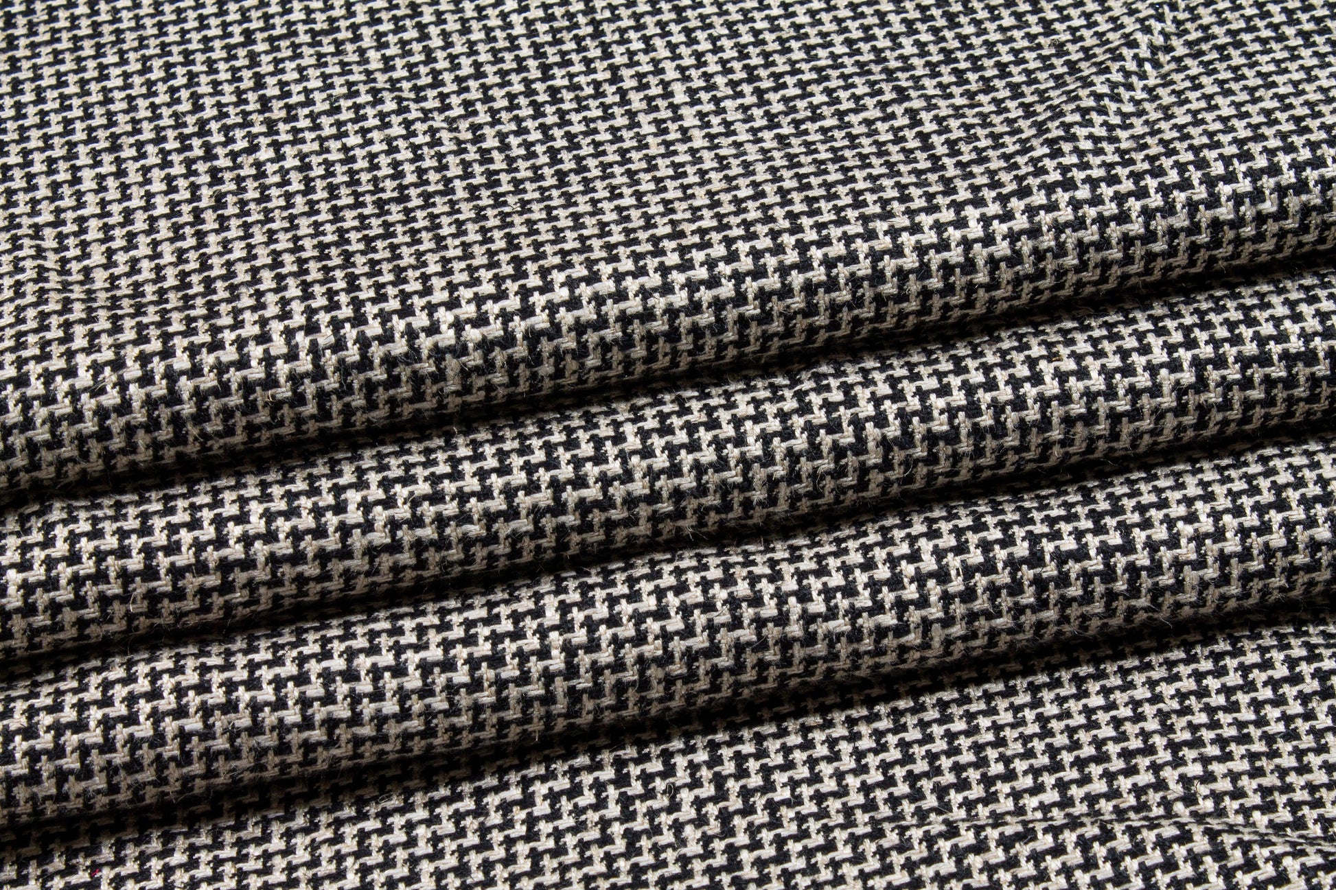 Black and Off White Linen Tweed - Prime Fabrics