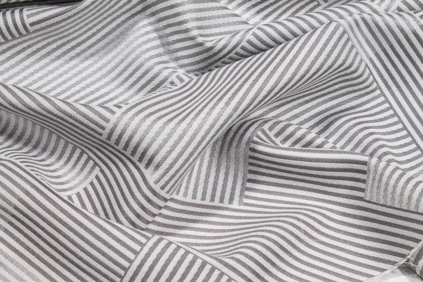 Cross Striped Jacquard - Gray and White